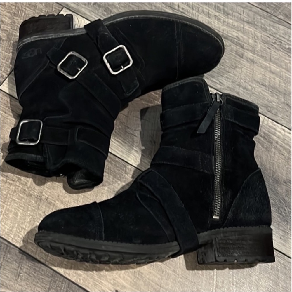 Authentic Ugg Designer Black Suede Moto Ankle Boo… - image 7